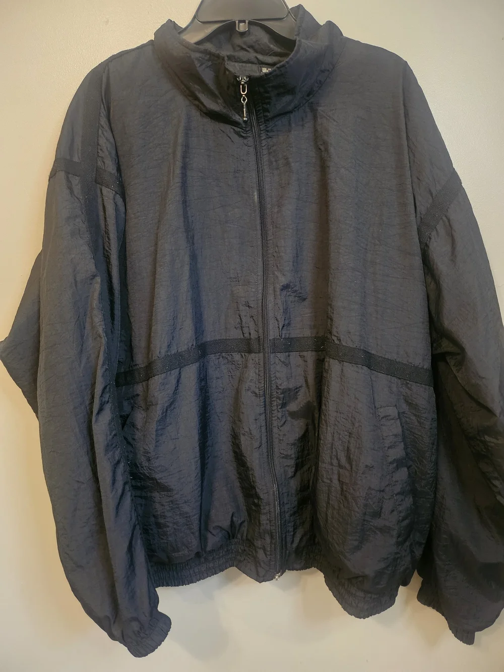Vintage MacGregor Men's Lightweight Black Windbreaker Jacket